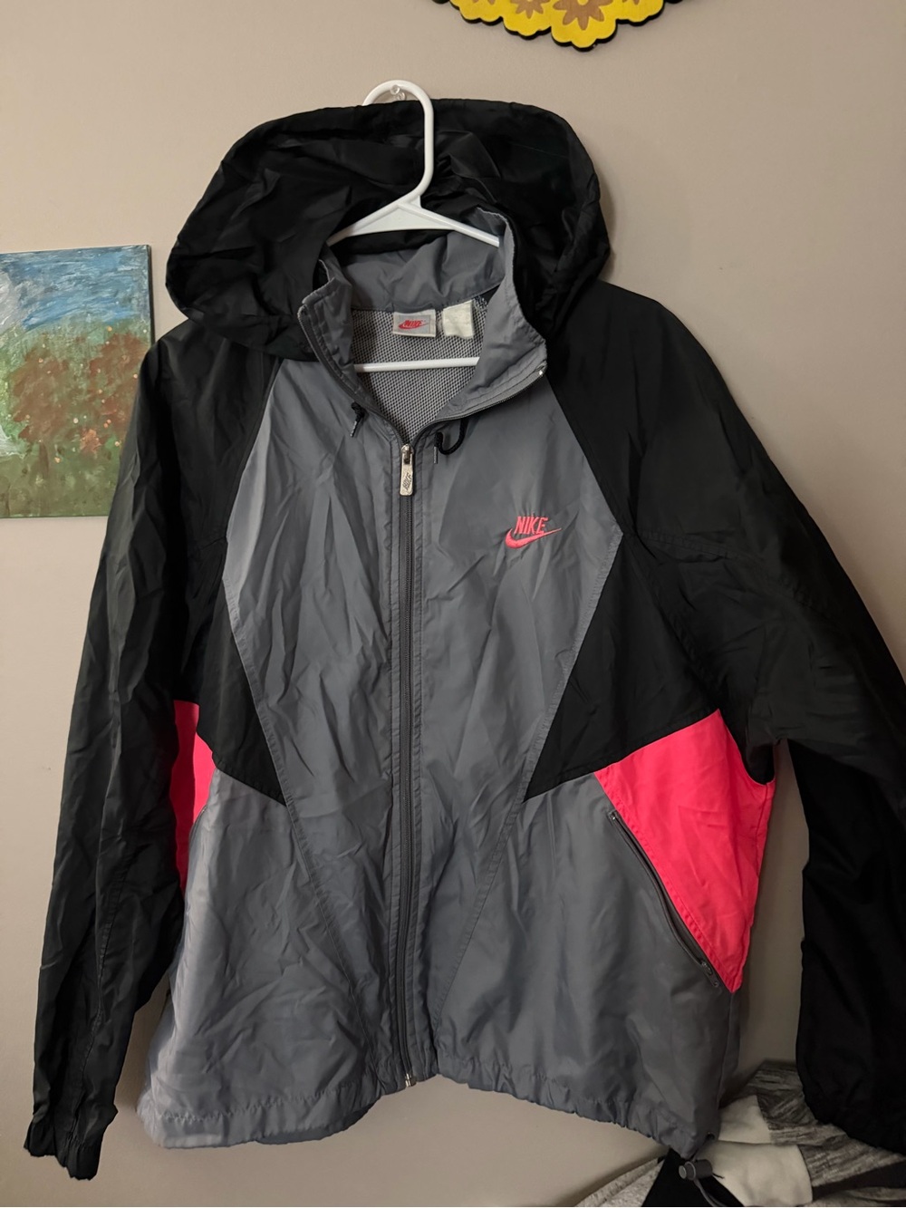 Vintage Nike Colorblock Windbreaker — Gray, Black & Hot Pink Accents